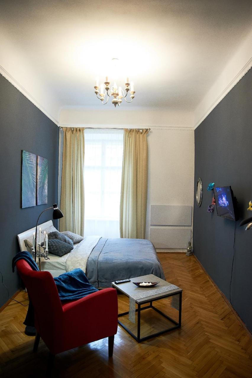 Stylish Apartments In The Center 리비프 외부 사진
