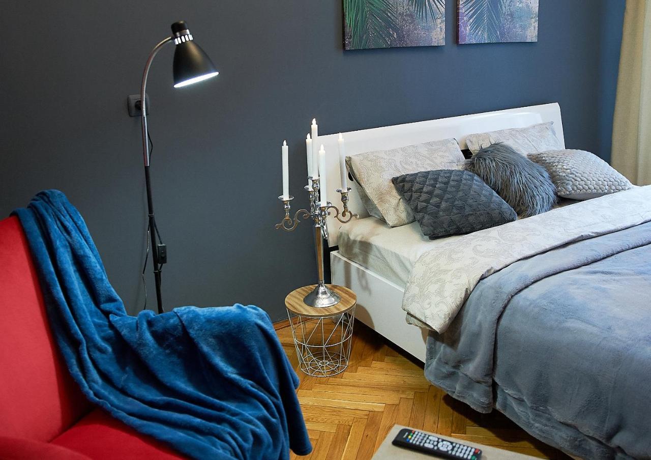 Stylish Apartments In The Center 리비프 외부 사진